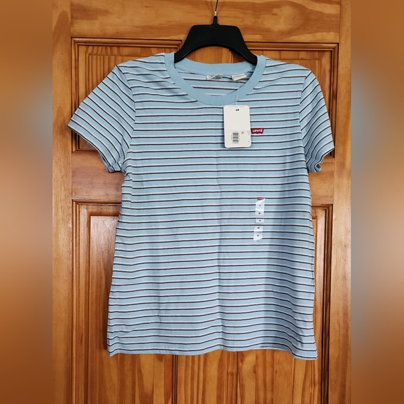 Levi's Shirt Women's Size Medium Blue with Stripes NWT - Picture 2 of 5